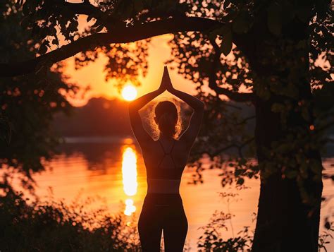 Il Tempio della Felicità Solare: Un'Oasi di Serenità nel Cuore di Changzhi!