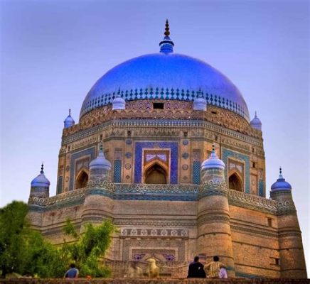   Il Mausoleo di Shah Rukn-e-Alam: Un capolavoro architettonico in un gioiello nascosto del Punjab!